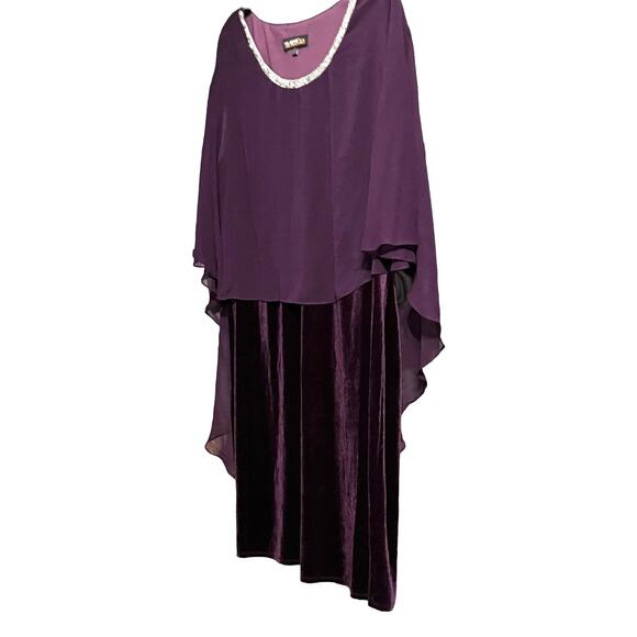 GLAMOUR NIGHTS CAPE MIDI DRESS, WOMENS, 20, WINE, SLEEVELESS, CHIFFON & VELOUR - Picture 3 of 10